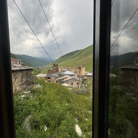 Chazhashi Guesthouse Ušguli Exteriér fotografie