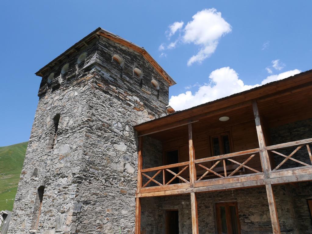 Chazhashi Guesthouse Ušguli Exteriér fotografie